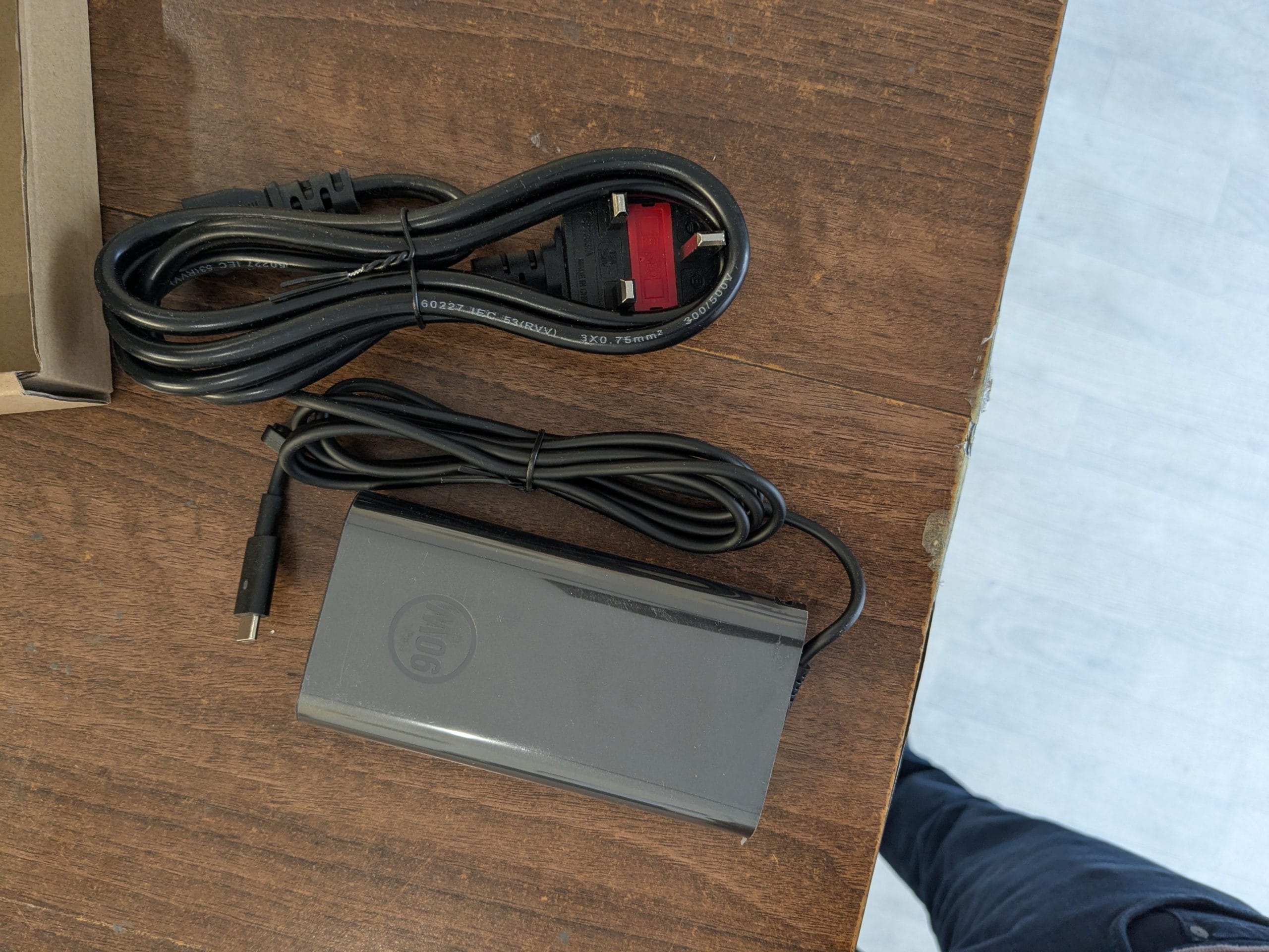 1000067431 - laptop and mobile phone repair service cambridge