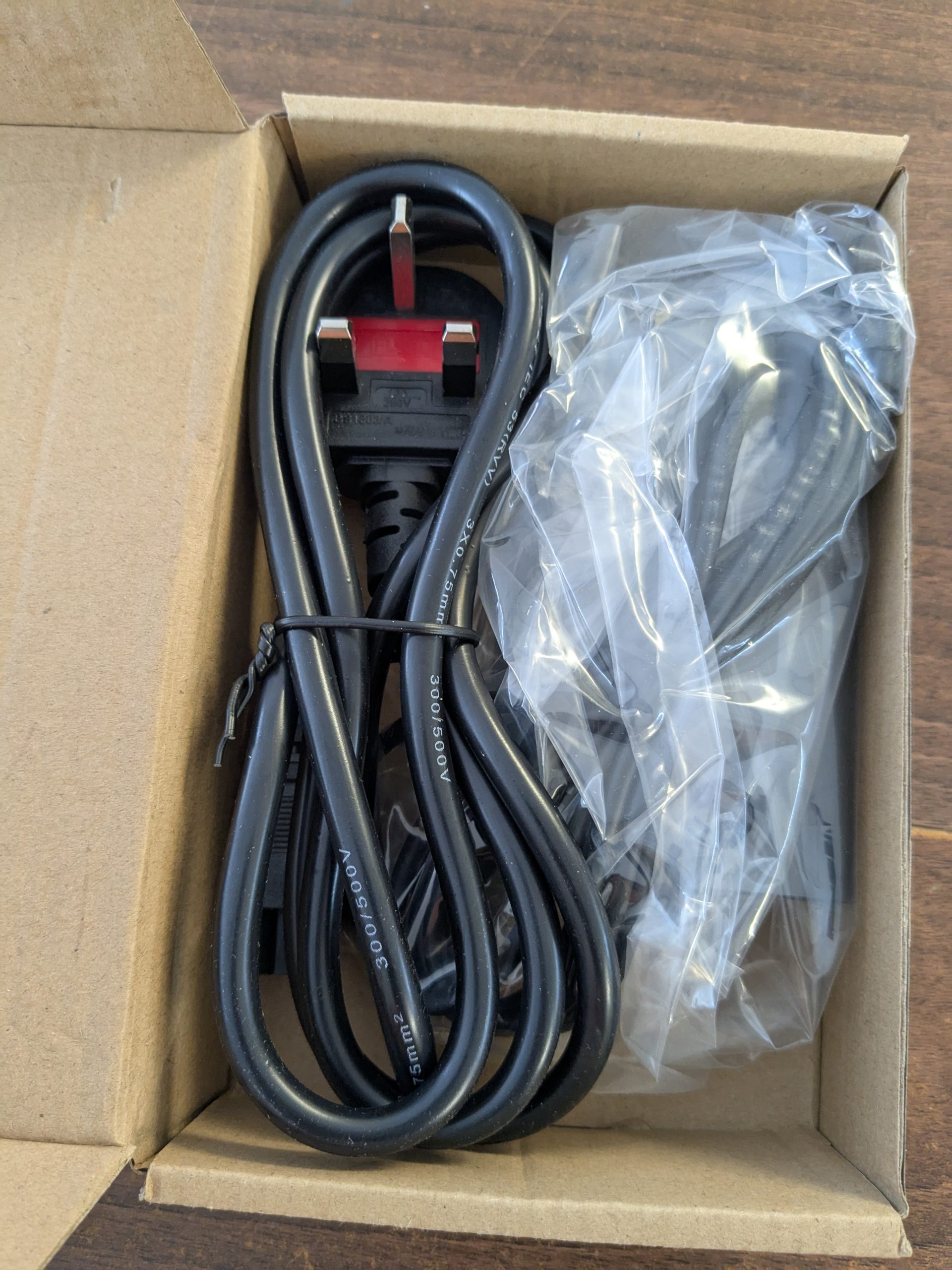 1000073220 - laptop and mobile phone repair service cambridge